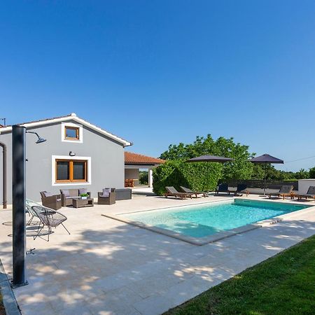 Villa Anavi Bicici Exteriér fotografie
