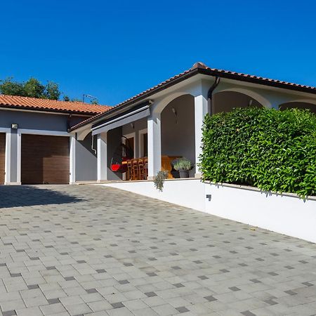 Villa Anavi Bicici Exteriér fotografie
