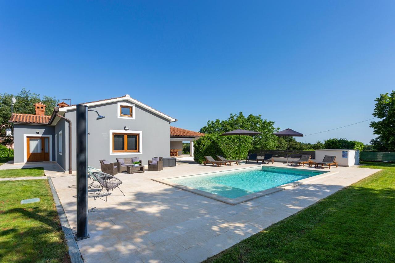 Villa Anavi Bicici Exteriér fotografie