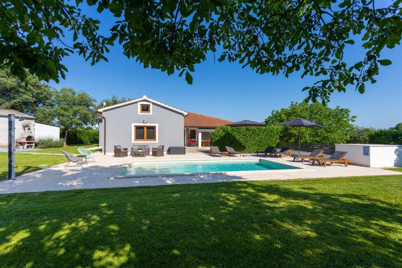 Villa Anavi Bicici Exteriér fotografie