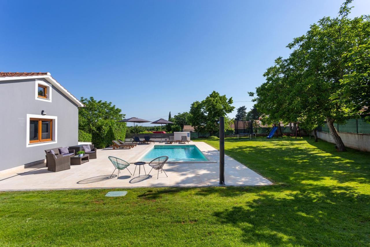 Villa Anavi Bicici Exteriér fotografie